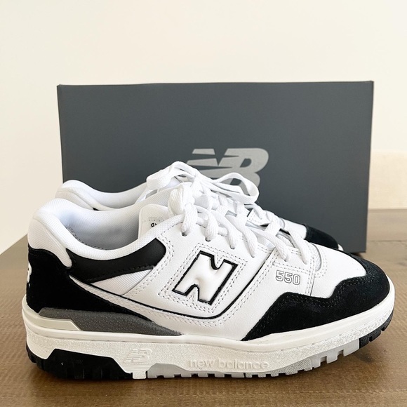 NEW BALANCE 550 Sneakers Shoes Shoe NEW IN BOX - Picture 4 of 5